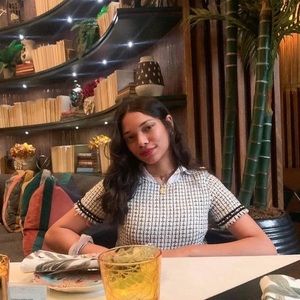 Meet your Posher, Megan